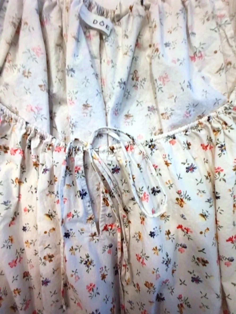 Doen Cream Floral Tie-Front Peasant Blouse